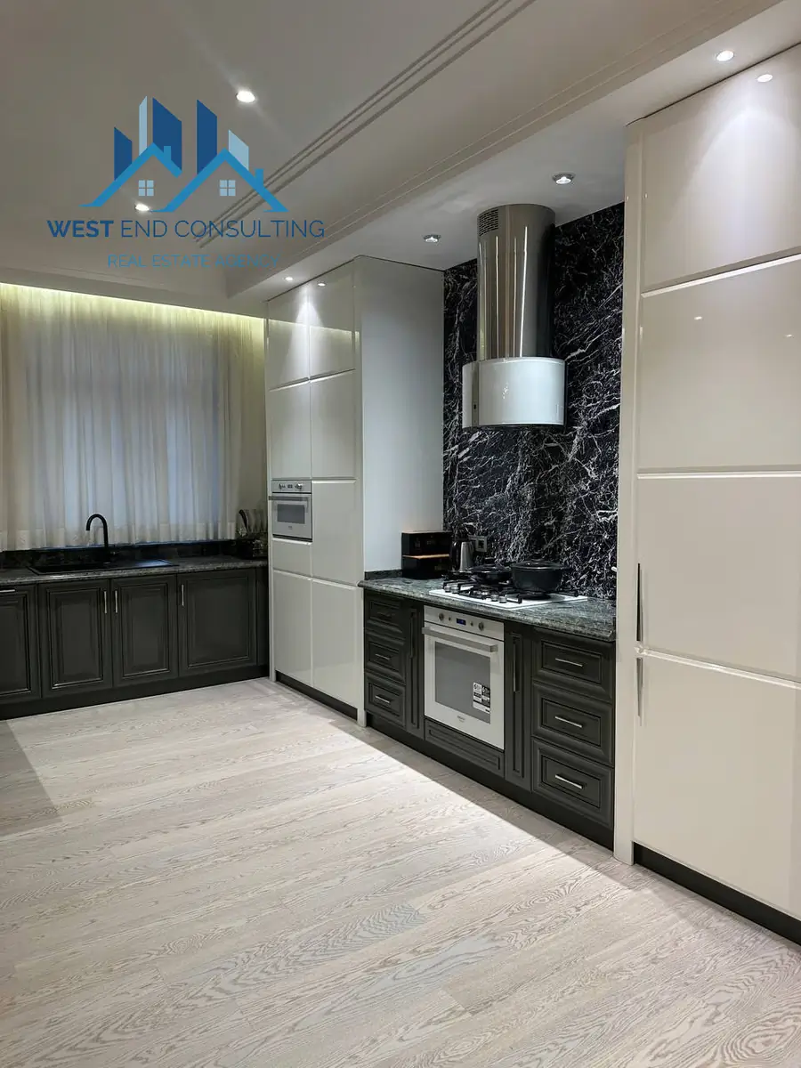 3 xonali kvartira − 100 m², 5/8 qavat