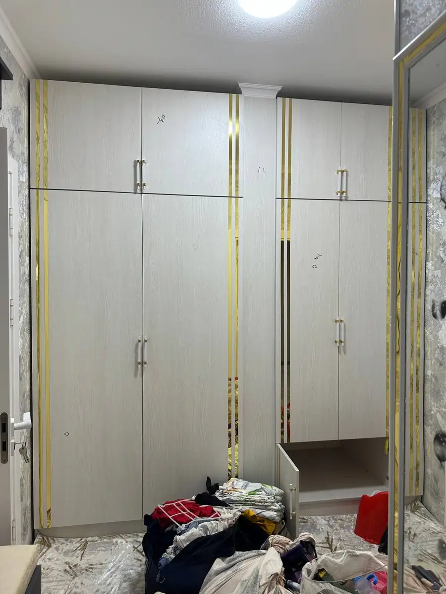 Продается 2-комнатная квартира − 55 м²