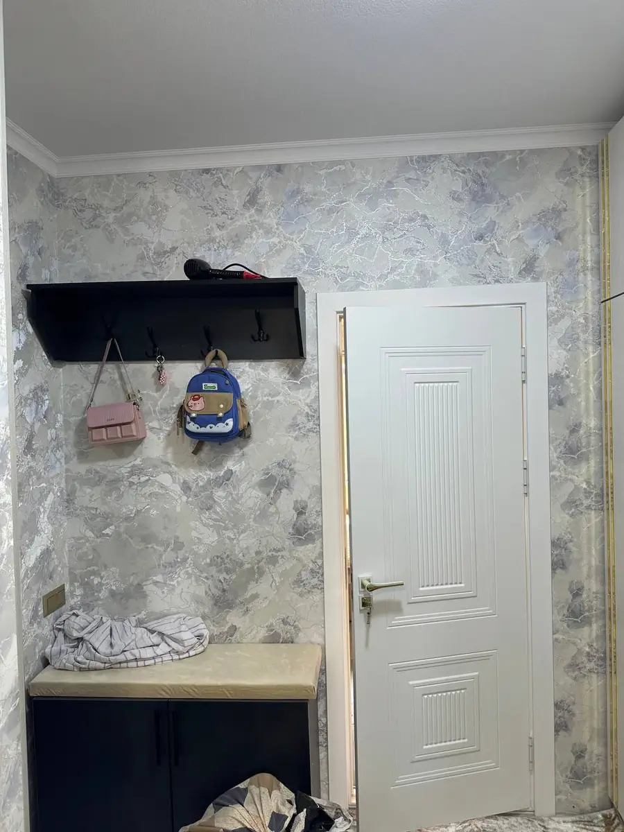 Продается 2-комнатная квартира − 55 м²