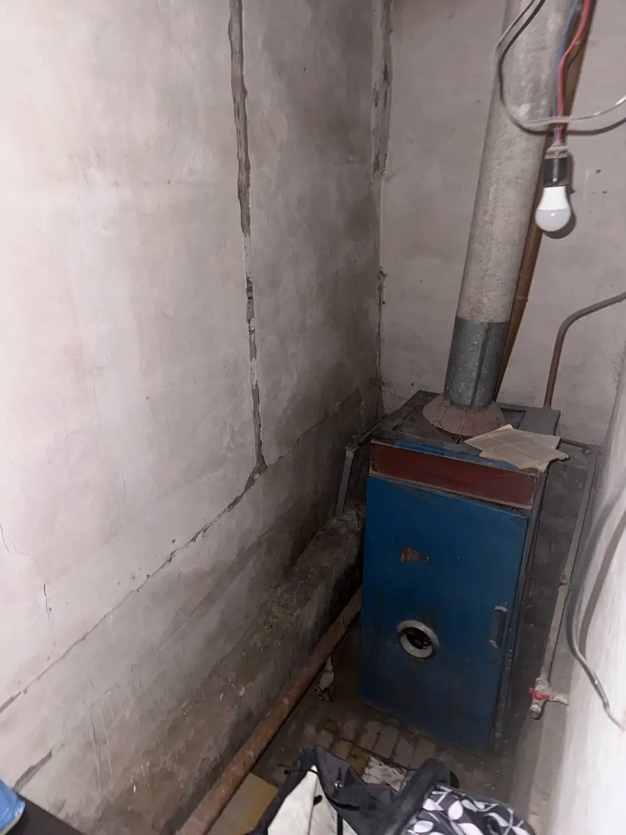 Yer uchastkasi sotiladi − 3.9 sot.