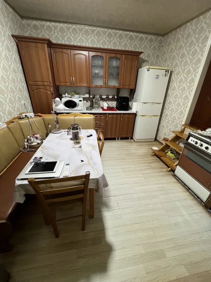 Yer uchastkasi sotiladi − 3.9 sot.