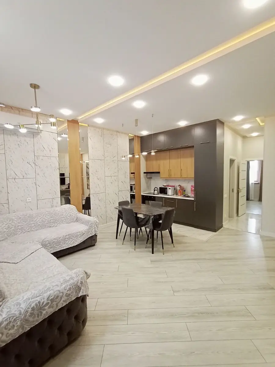 Sutkabay 2 xonali kvartira − 60 m²