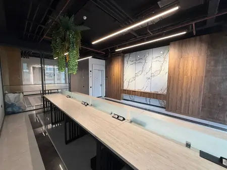 Ofis − 85 m², 8/21 qavat