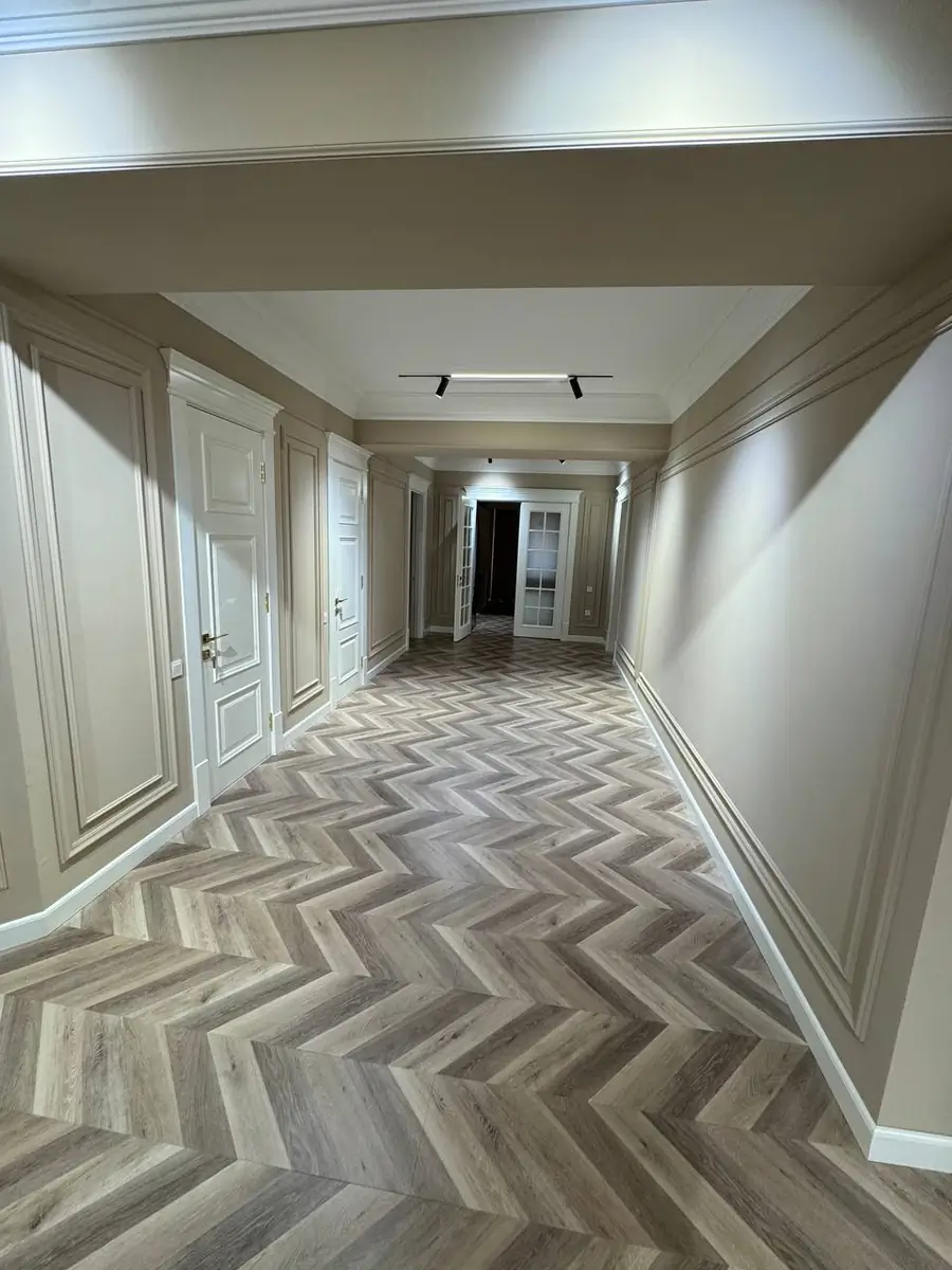 4 xonali kvartira − 220 m², 9/9 qavat