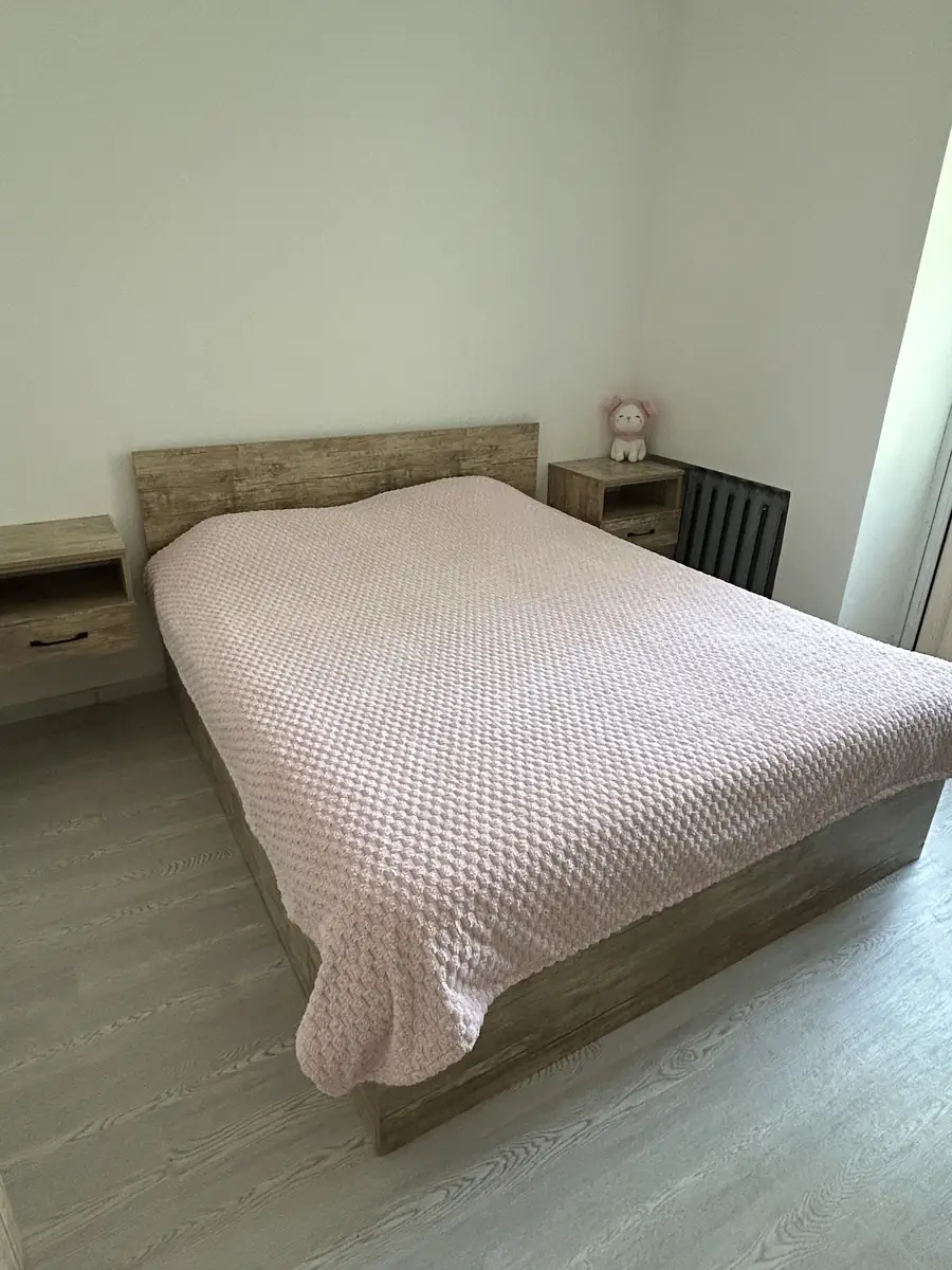 Продается 2-комнатная квартира − 51.6 м²