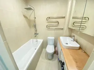 Ijaraga 3 xonali kvartira − 70 m²