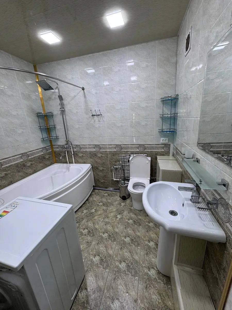 2 qavatli uy sotiladi − 152 m²