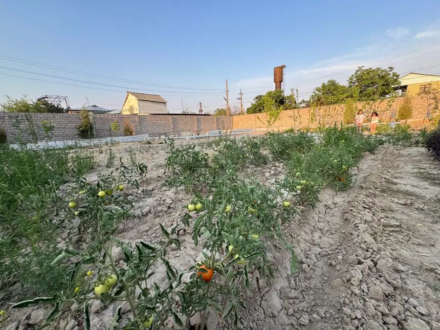 2 qavatli uy sotiladi − 152 m²