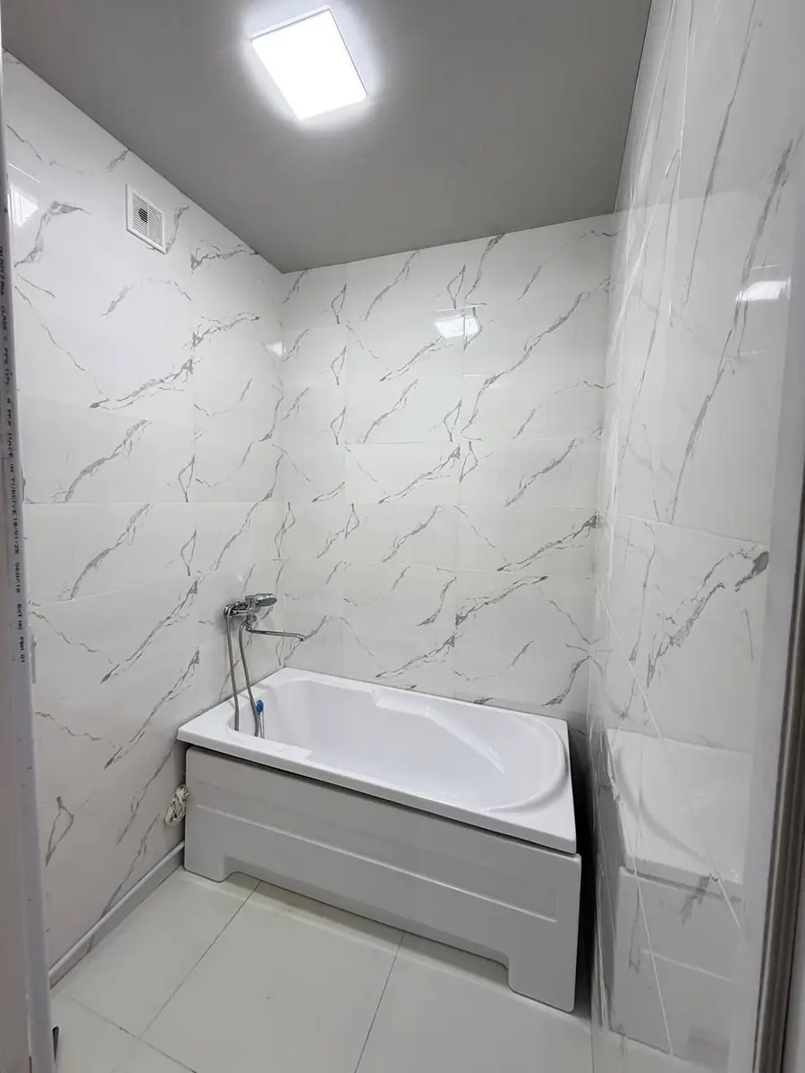 1 xonali kvartira sotiladi − 38 m²