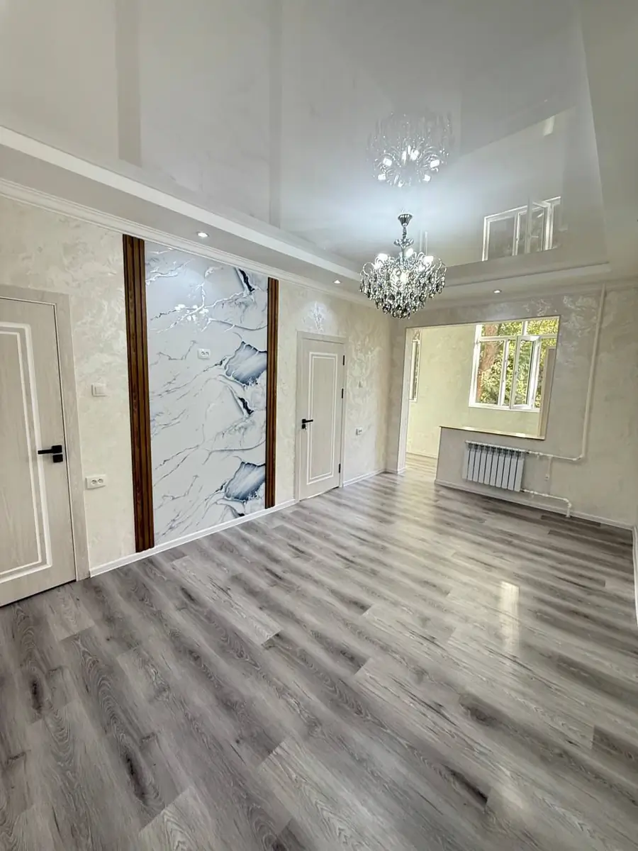 1 xonali kvartira sotiladi − 38 m²