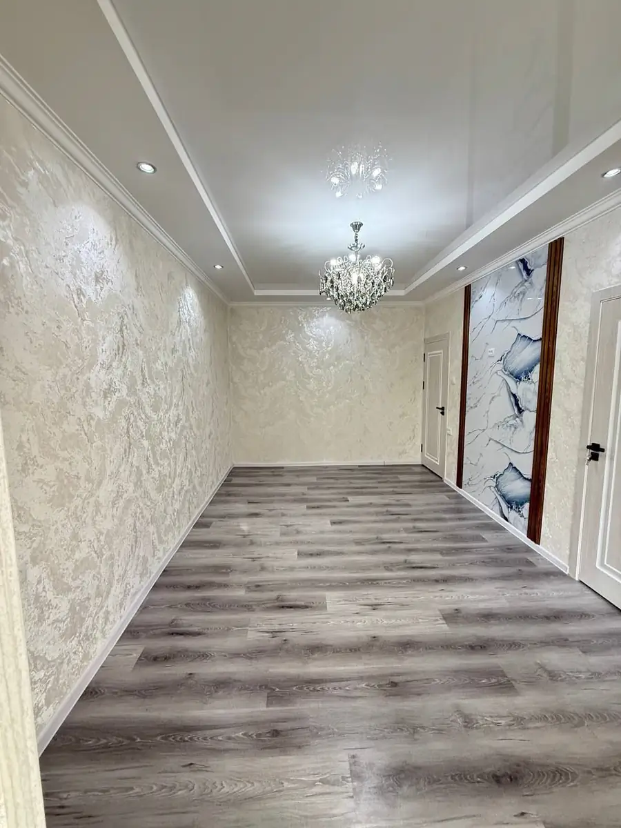 1 xonali kvartira sotiladi − 38 m²