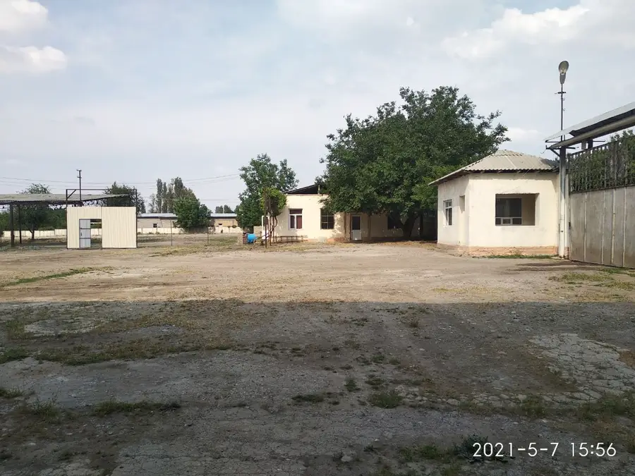 Ishlab chiqarish sotiladi − 3643 m² 