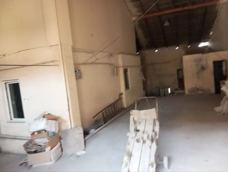 1 qavatli uy − 9000 m², 9 sot. 