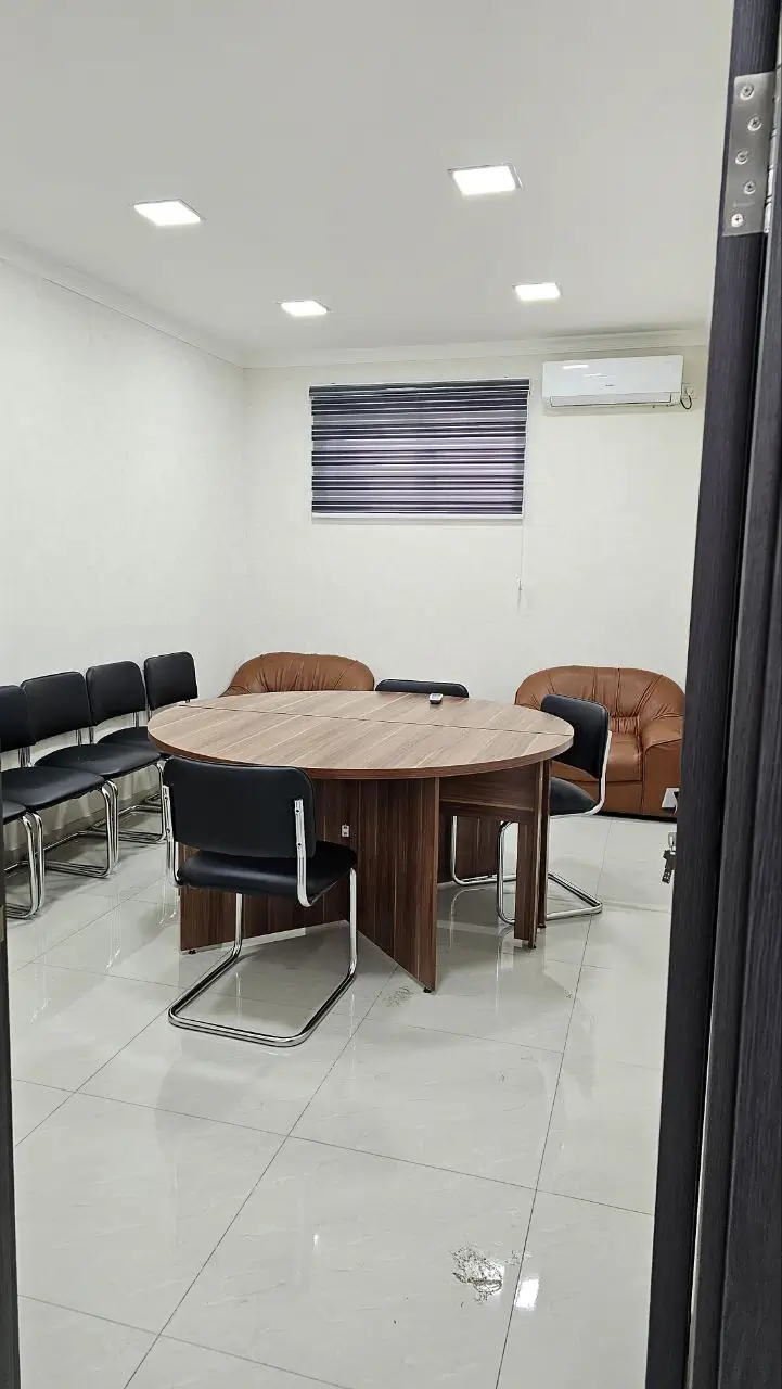 Ofis sotiladi − 184 m²