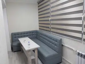 Ofis − 70 m², 1/4 qavat