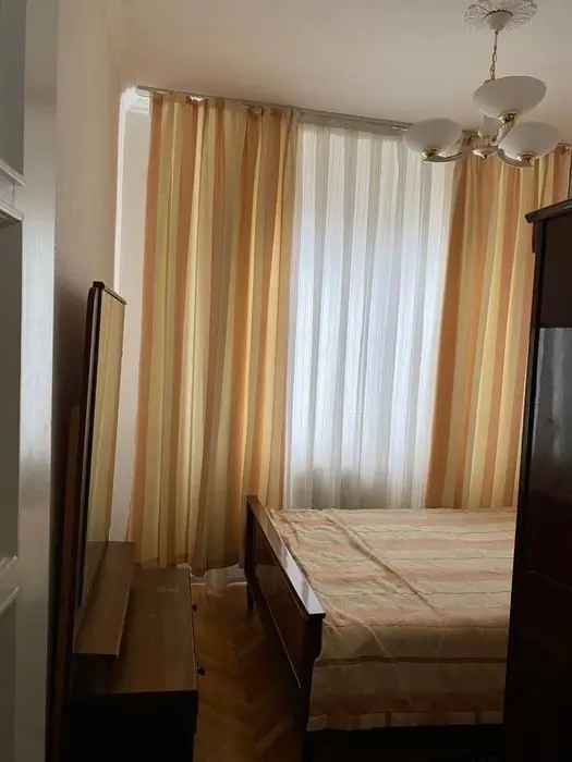 3 xonali kvartira − 80 m², 2/4 qavat