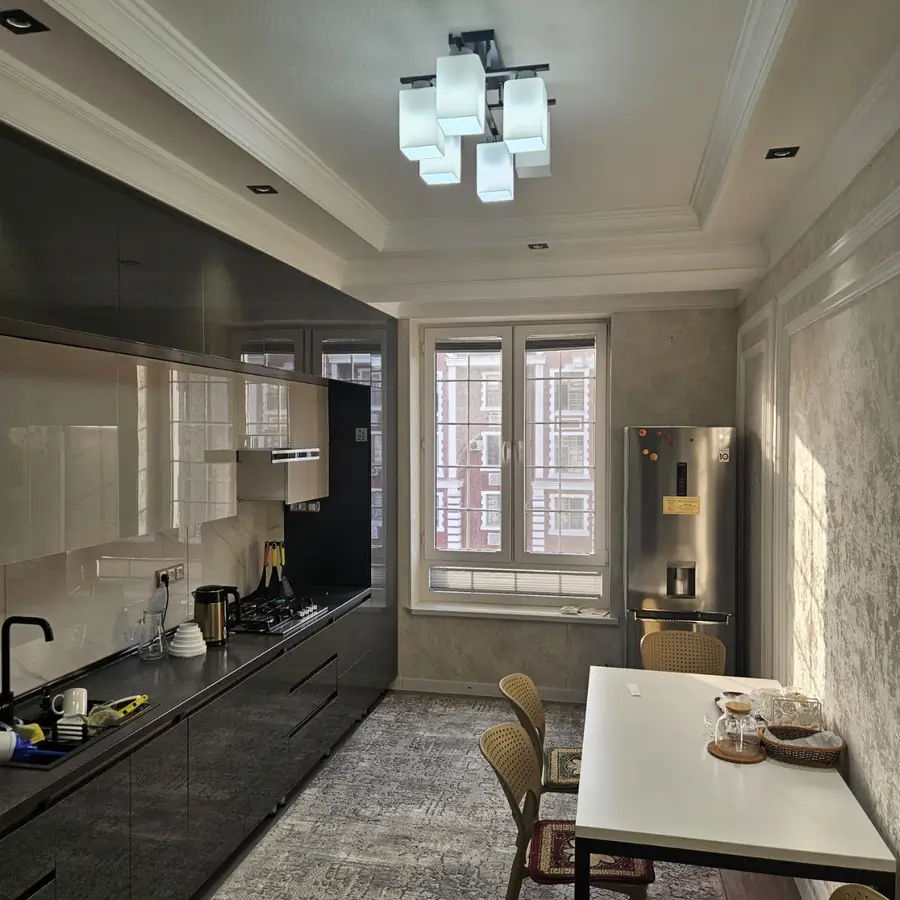 Ijaraga 3 xonali kvartira − 93 m²