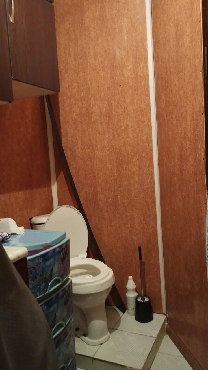 1 xonali kvartira sotiladi − 19 m²