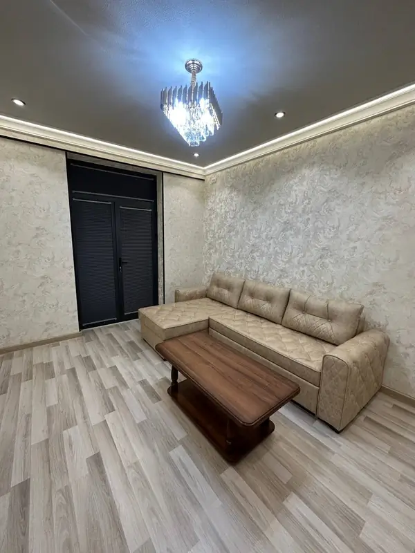 2-комнатная квартира − 47 м², 6/9 этаж