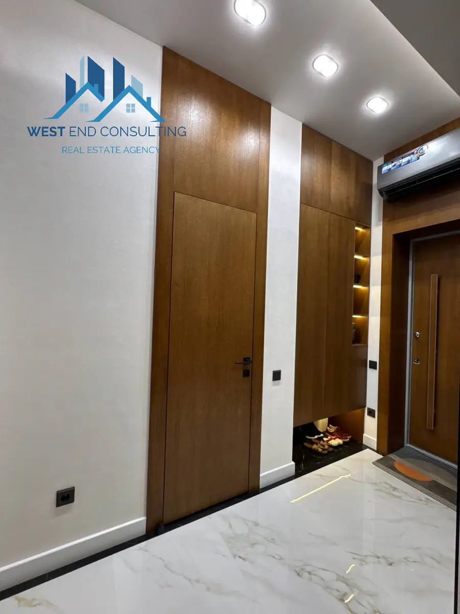 Сдается 2-комнатная квартира − 60 м²