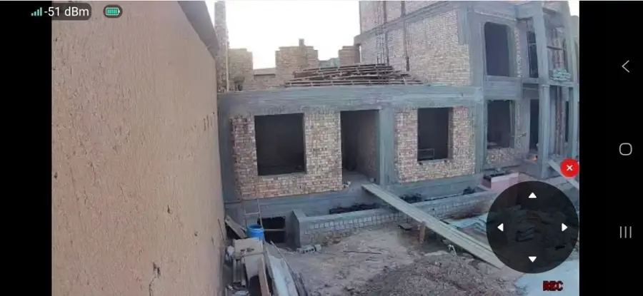 2 qavatli uy − 300 m², 300 sot. 