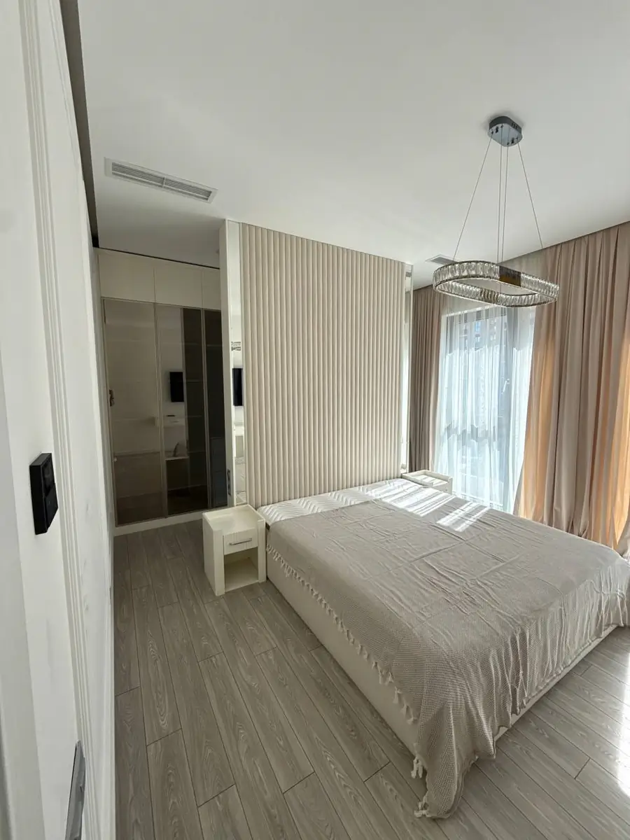 Ijaraga 2 xonali kvartira − 75 m²