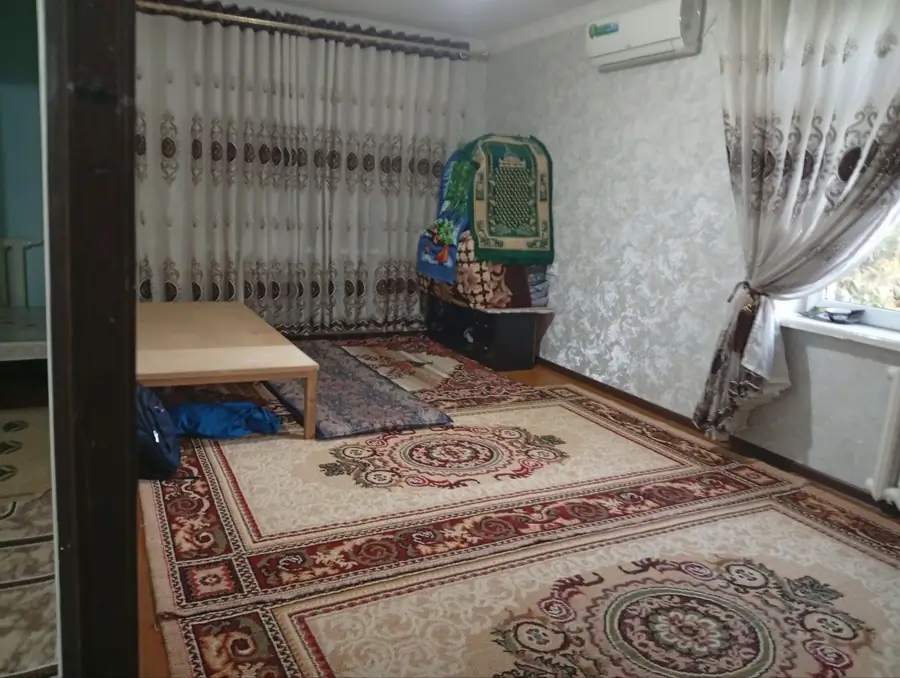 1 xonali kvartira − 42 m², 4/5 qavat