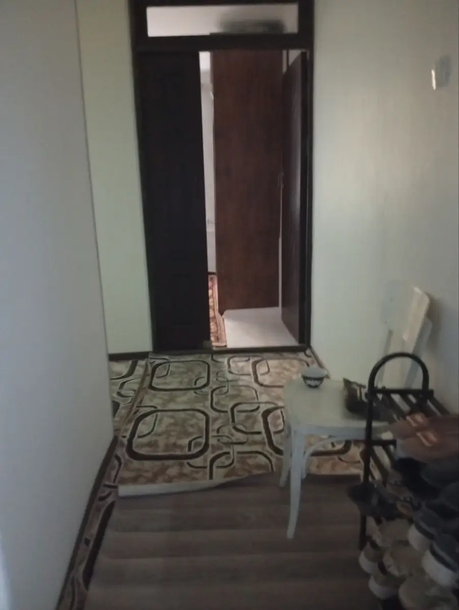 1 xonali kvartira − 42 m², 4/5 qavat