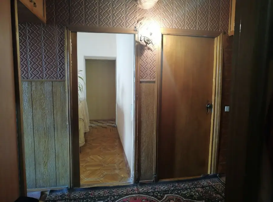 4 xonali kvartira − 82.8 m², 3/4 qavat