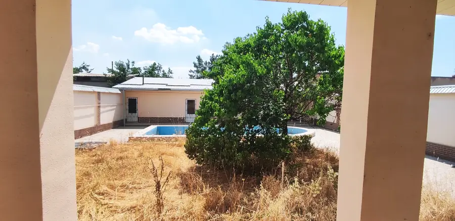 1 qavatli uy − 279 m², 5.3 sot. 