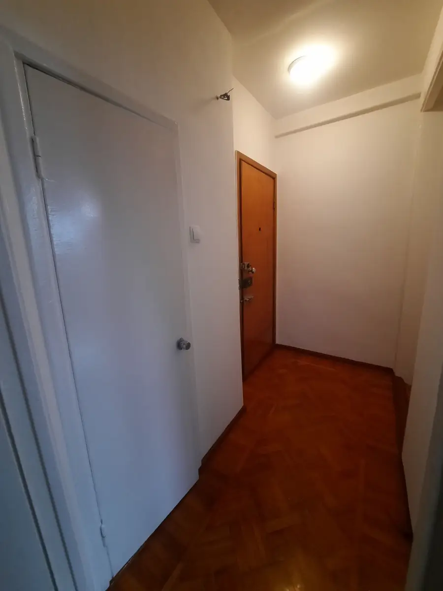 1 xonali kvartira sotiladi − 45 m²