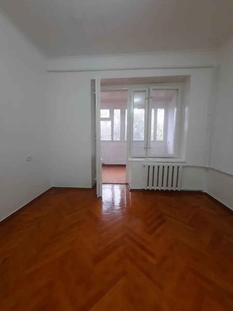 1 xonali kvartira − 45 m², 4/4 qavat