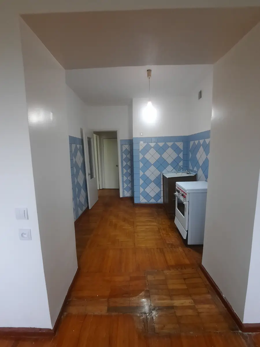 1 xonali kvartira sotiladi − 45 m²