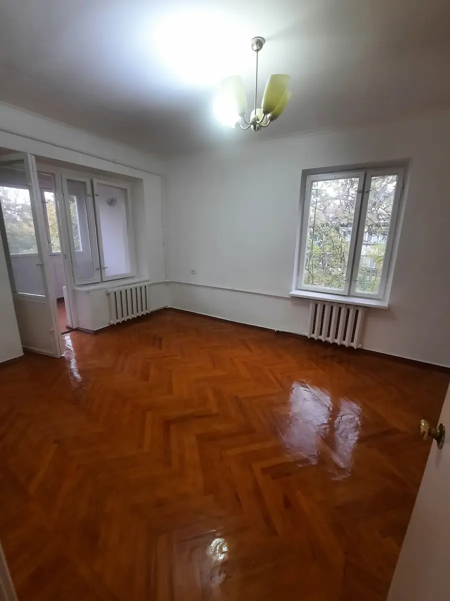 1 xonali kvartira sotiladi − 45 m²