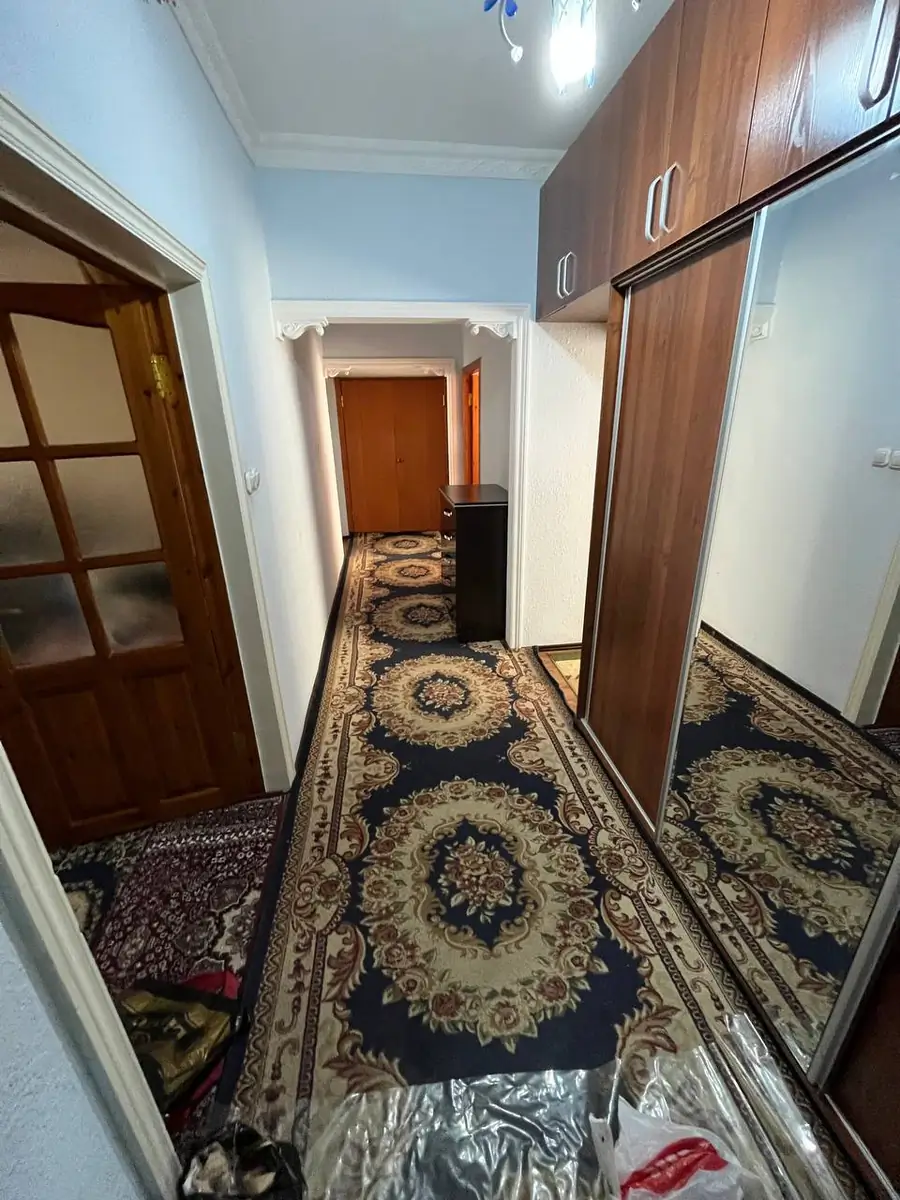 5 dan ortiq xonali kvartira − 108.8 m², 5/5 qavat