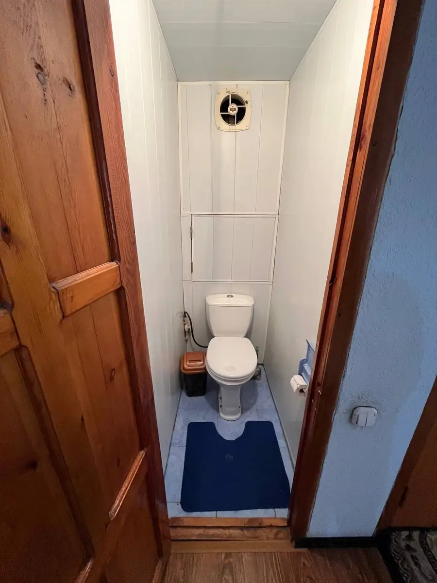 Более 5 xonali kvartira sotiladi − 108.8 m²