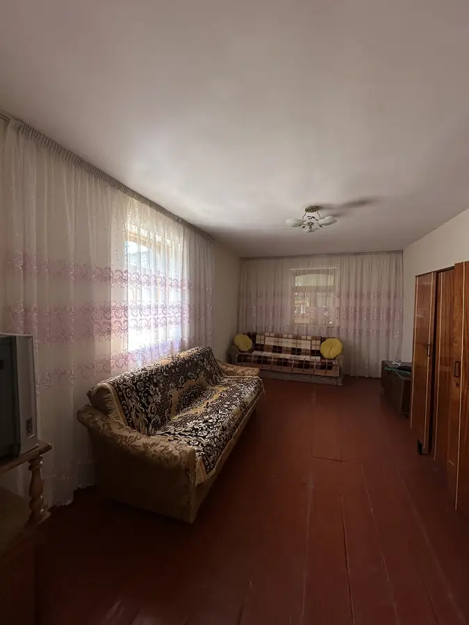 1 qavatli uy sotiladi − 171.4 m²