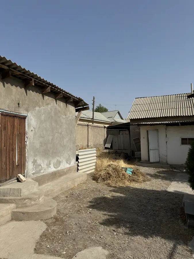 1 qavatli uy − 171.4 m², 5 sot. 