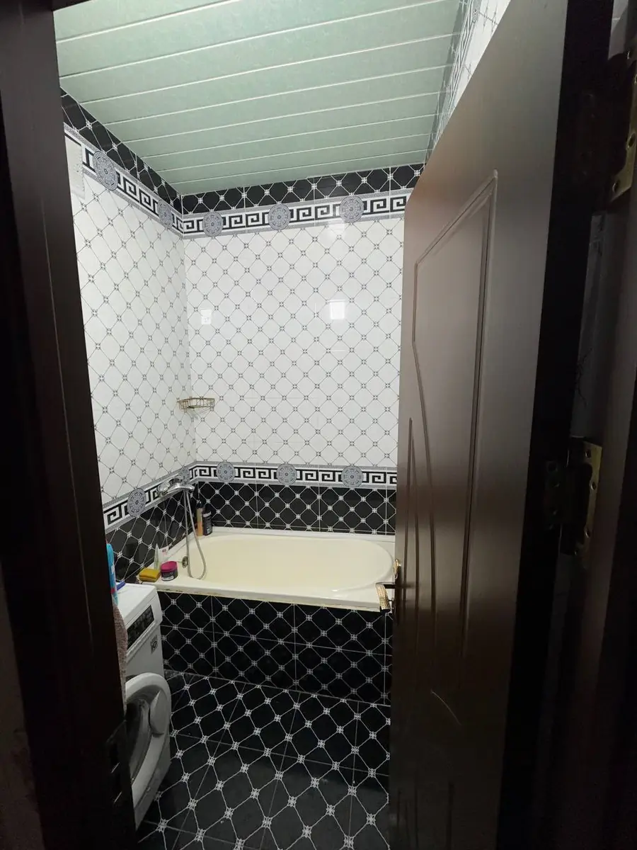 2 xonali kvartira − 50 m², 4/4 qavat