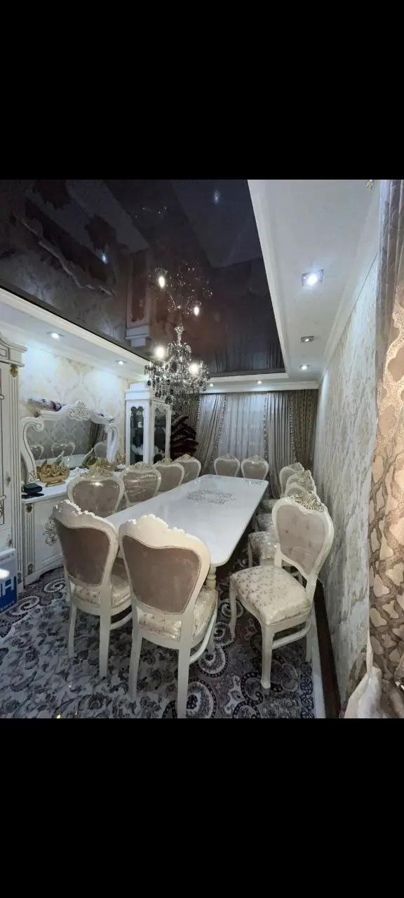 Продается 3-комнатная квартира − 72 м²