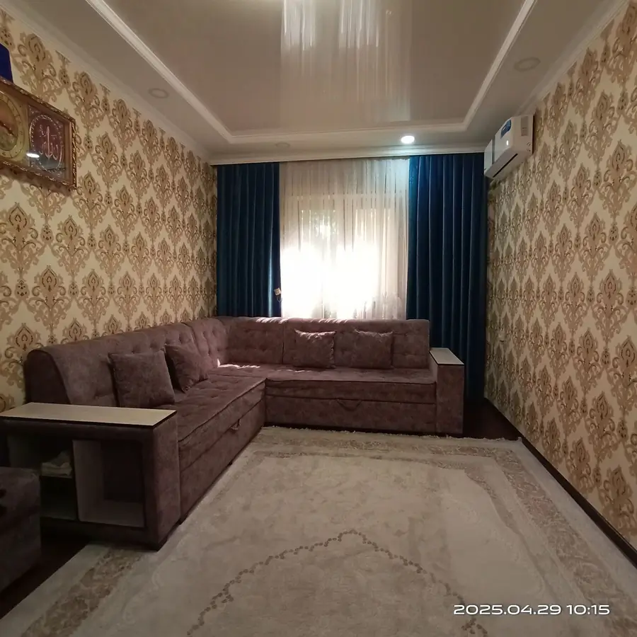 3 xonali kvartira sotiladi − 58 m²