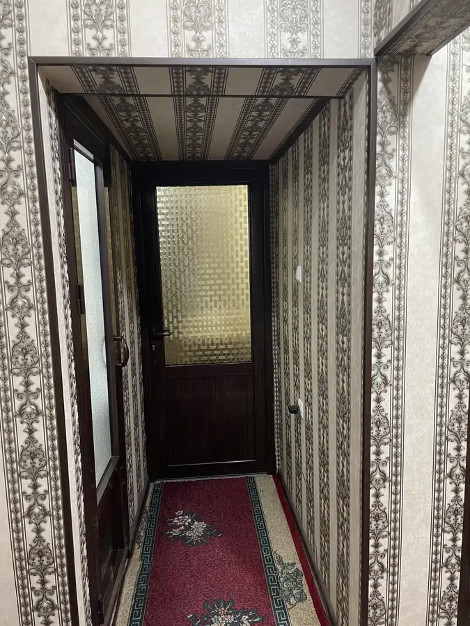 Продается 3-комнатная квартира − 72 м²