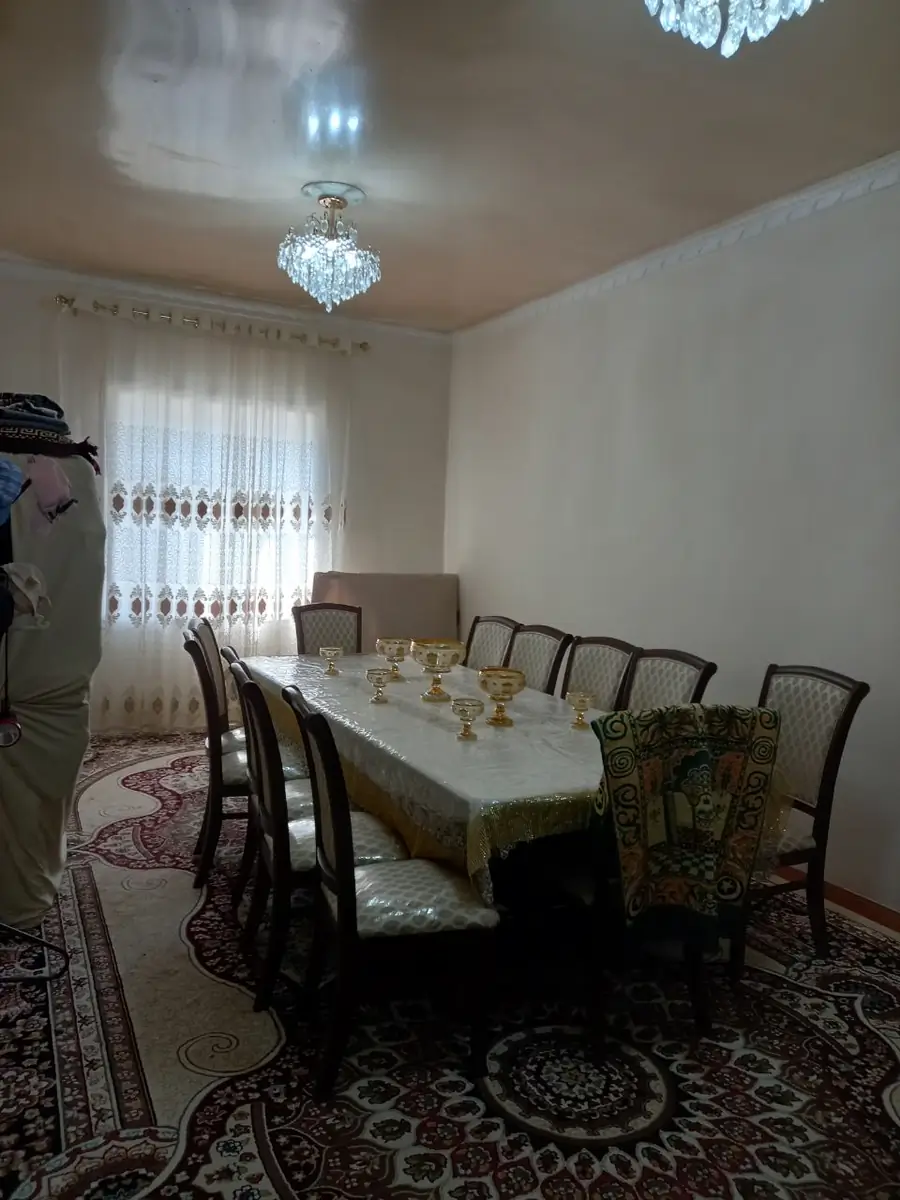 1 qavatli uy − 110 m², 10 sot. 