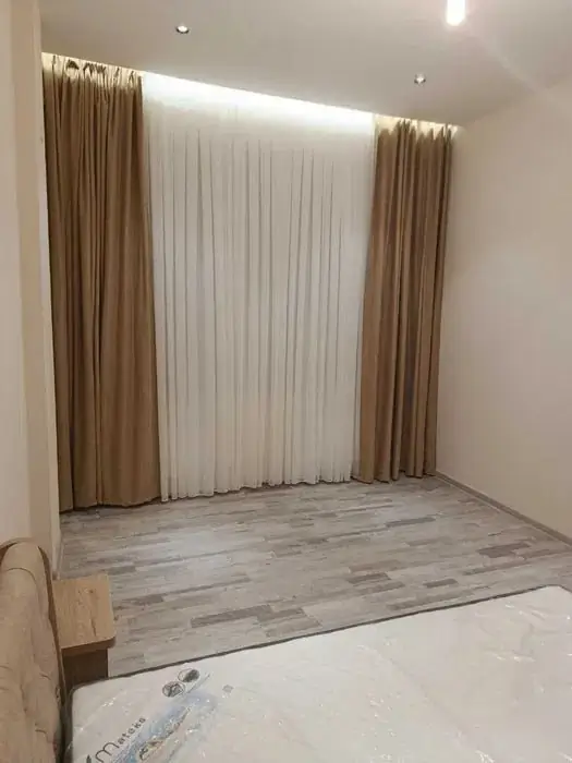 Сдается 4-комнатная квартира − 91 м²