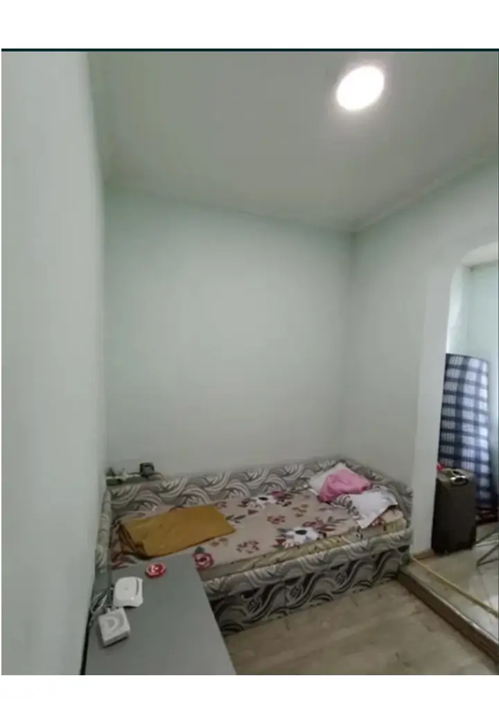 2 xonali kvartira sotiladi − 33 m²