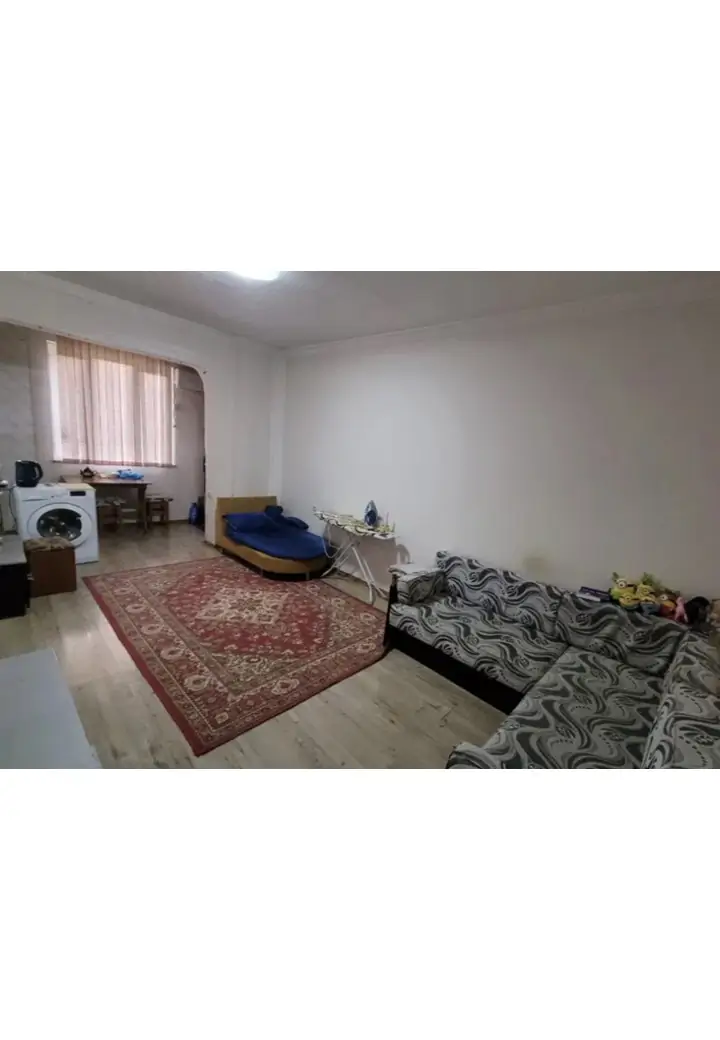 2 xonali kvartira − 33 m², 2/4 qavat