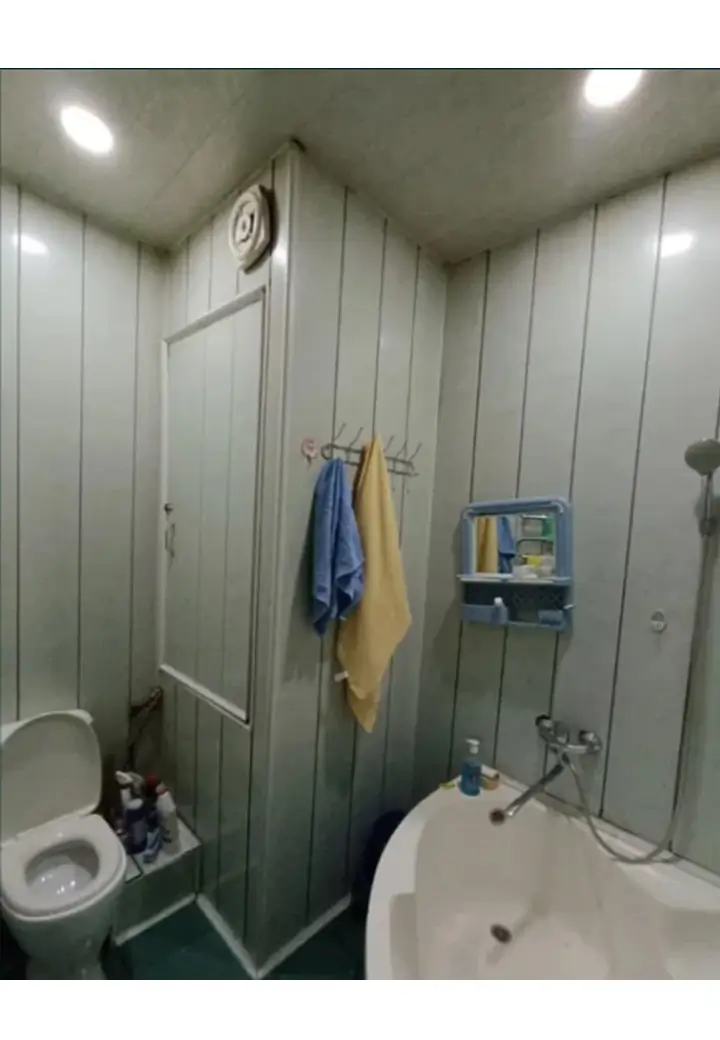 2 xonali kvartira sotiladi − 33 m²