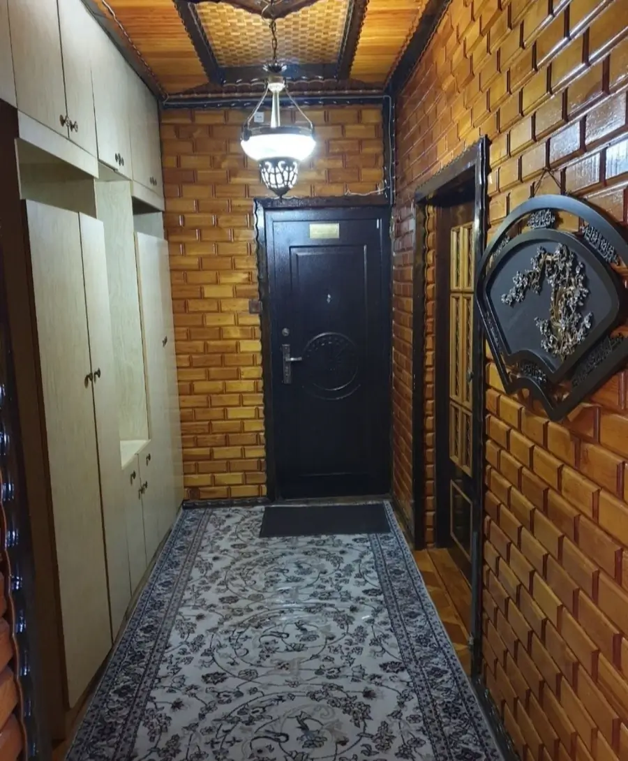 3 xonali kvartira − 80 m², 3/4 qavat