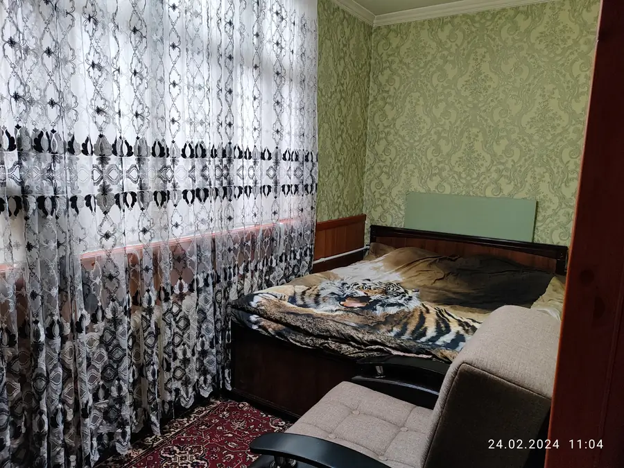 1 xonali kvartira sotiladi − 50 m²