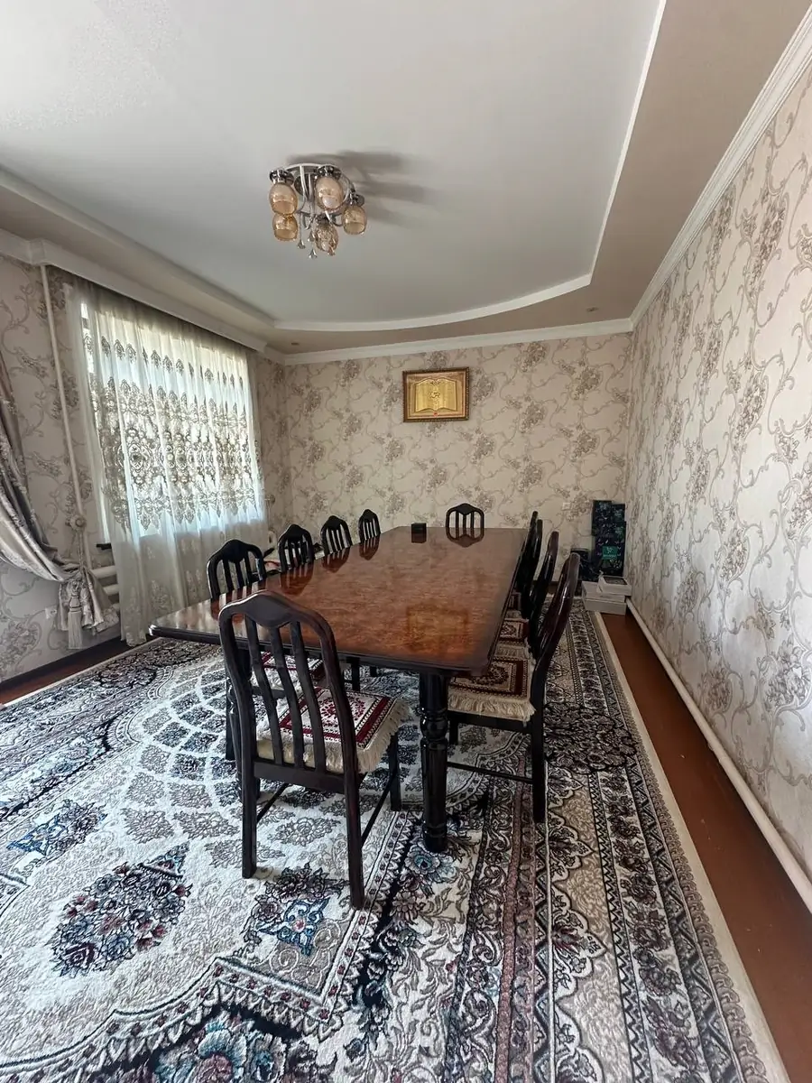 Ijaraga 1 qavatli uy − 500 m²